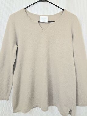 Taupe V-Neck Cashmere Sweater XL